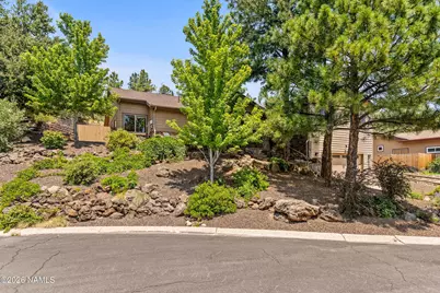 2723 N Sandstone Way, Flagstaff, AZ 86004 - Photo 8