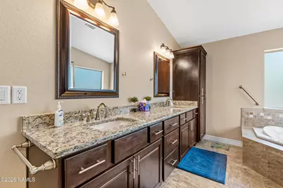 2723 N Sandstone Way, Flagstaff, AZ 86004 - Photo 16