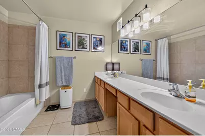 1876 W Camelot Drive, Flagstaff, AZ 86001 - Photo 18
