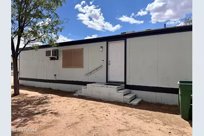 1033 N Kinsley Avenue #12, Winslow, AZ 86047 - Photo 1
