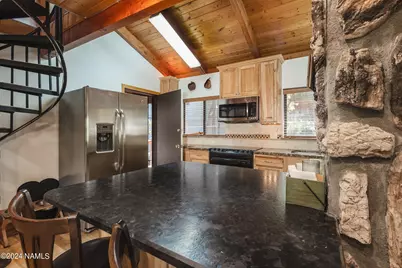 1415 E Bobcat Circle, Munds Park, AZ 86017 - Photo 6