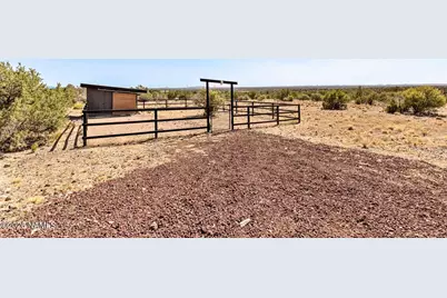 10204 S Cougar Court, Williams, AZ 86046 - Photo 24