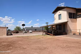 121 Hipkoe Dr, Winslow, AZ 86047 - Photo 18