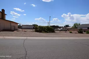 121 Hipkoe Dr, Winslow, AZ 86047 - Photo 6