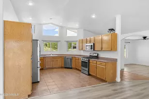 8400 Arroyo Trail, Flagstaff, AZ 86004 - Photo 32