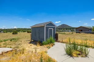 8400 Arroyo Trail, Flagstaff, AZ 86004 - Photo 12