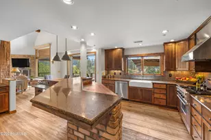 3385 S Tourmaline Dr, Flagstaff, AZ 86005 - Photo 16