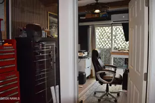 120 Navajo Dr, Winslow, AZ 86047 - Photo 26