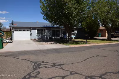 120 Navajo Drive, Winslow, AZ 86047 - Photo 1