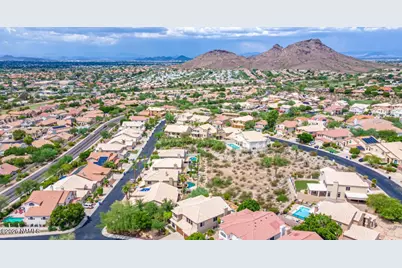 1302 E Captain Dreyfus Avenue, Phoenix, AZ 85022 - Photo 4
