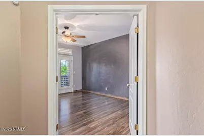 1302 E Captain Dreyfus Avenue, Phoenix, AZ 85022 - Photo 16