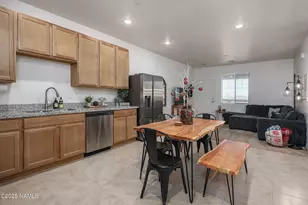 207 S Beaver St, Flagstaff, AZ 86001 - Photo 2