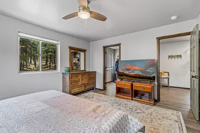 3348 Happy Trails Drive, Flagstaff, AZ 86005 - Photo 34