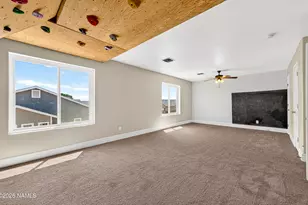 1914 Round House Dr, Winslow, AZ 86047 - Photo 32