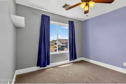 1914 Round House Drive, Winslow, AZ 86047 - Photo 22