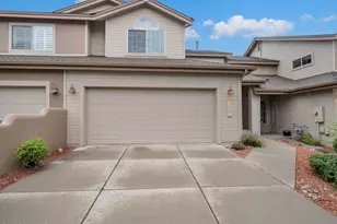 126 W Juniper Ave, Flagstaff, AZ 86001 - Photo 2