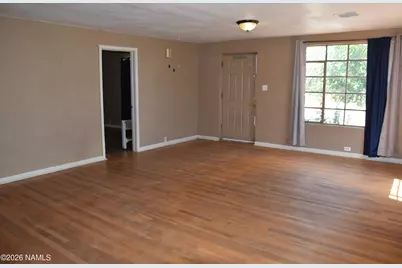 333 W Mahoney Street, Winslow, AZ 86047 - Photo 10