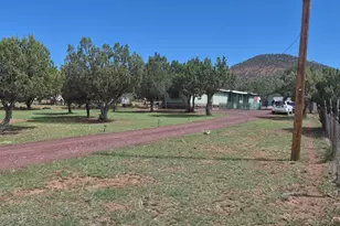 1112 E Tamarack St, Williams, AZ 86046 - Photo 10