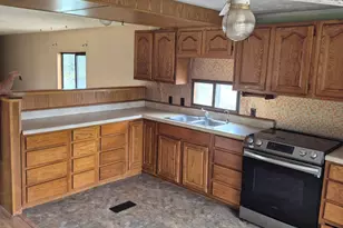 1112 E Tamarack St, Williams, AZ 86046 - Photo 16