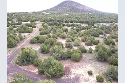 304 E Black Feather Road, Williams, AZ 86046 - Photo 1