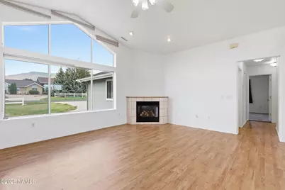 10975 Margaret Way, Flagstaff, AZ 86004 - Photo 10
