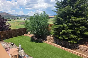 8025 Lawrence Dr, Flagstaff, AZ 86004 - Photo 24