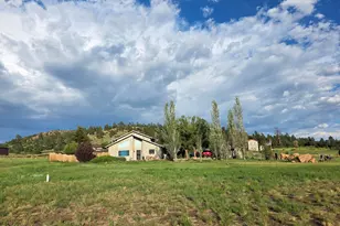 8025 Lawrence Dr, Flagstaff, AZ 86004 - Photo 2