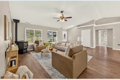 8625 Crystal View Lane, Flagstaff, AZ 86004 - Photo 2