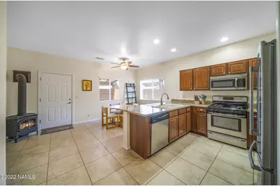 2818 S Fossil Creek Lane, Flagstaff, AZ 86001 - Photo 6