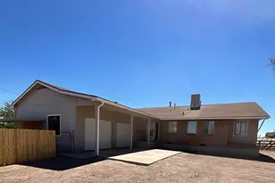 595 French Rd, Winslow, AZ 86047 - Photo 2