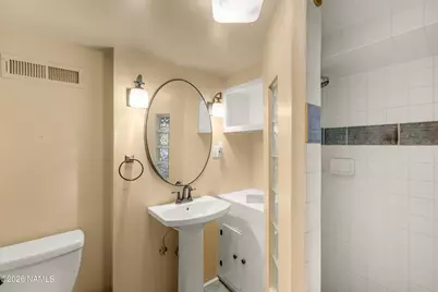 2 N Hillside Street, Flagstaff, AZ 86001 - Photo 32