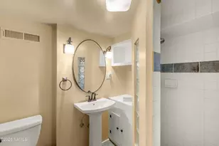 2 N Hillside St, Flagstaff, AZ 86001 - Photo 32