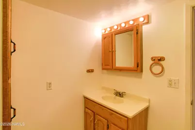 1220 N Park Drive, Winslow, AZ 86047 - Photo 36