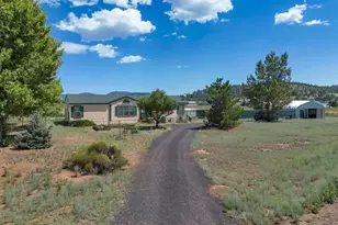 7685 N Creekside Dr, Flagstaff, AZ 86004 - Photo 2