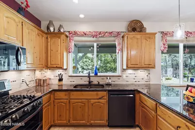 1060 E Appalachian Road, Flagstaff, AZ 86004 - Photo 16