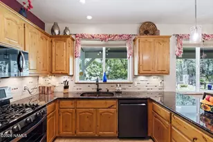 1060 E Appalachian Rd, Flagstaff, AZ 86004 - Photo 16