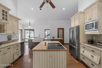9152 E Neptune Drive, Flagstaff, AZ 86004 - Photo 12