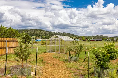 8195 Lookout View Trail, Flagstaff, AZ 86004 - Photo 24