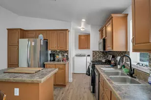 2705 West Honeysuckle Road, Williams, AZ 86046 - Photo 10