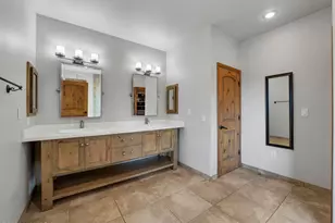 1665 E Broken Arrow Dr, Williams, AZ 86046 - Photo 18