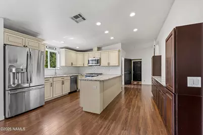 2388 W Rock Island Avenue, Flagstaff, AZ 86001 - Photo 8