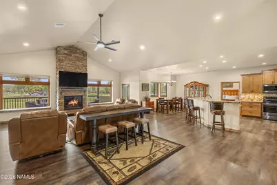 370 E Navajo Road, Munds Park, AZ 86017 - Photo 8