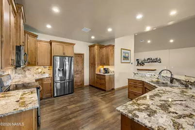 370 E Navajo Road, Munds Park, AZ 86017 - Photo 18