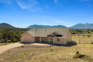 8830 Arroyo Trail, Flagstaff, AZ 86004 - Photo 2