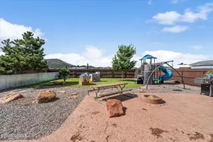 7675 Alma Rd, Flagstaff, AZ 86004 - Photo 26