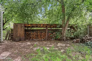 1123 N Navajo Dr, Flagstaff, AZ 86001 - Photo 32