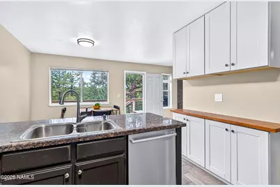 847 N Pine Cliff Drive, Flagstaff, AZ 86001 - Photo 12