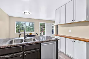 847 N Pine Cliff Dr, Flagstaff, AZ 86001 - Photo 12