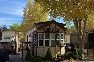 17550 S Munds Ranch Rd, Munds Park, AZ 86017 - Photo 1