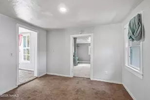904 W Clay Ave, Flagstaff, AZ 86001 - Photo 8